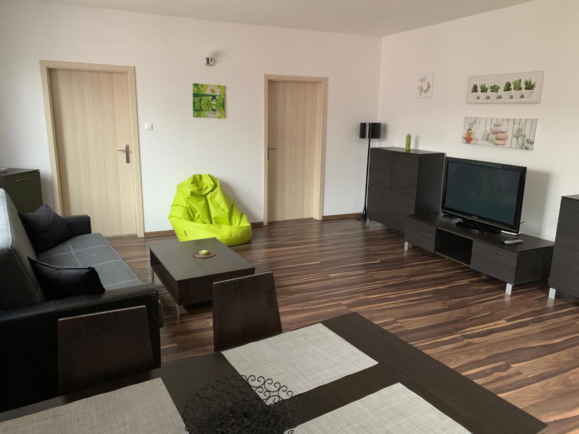 Apartman Emes S Terasou Kežmarok Eksteriør bilde